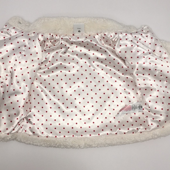 Disney fur coat - Picture 5 of 6